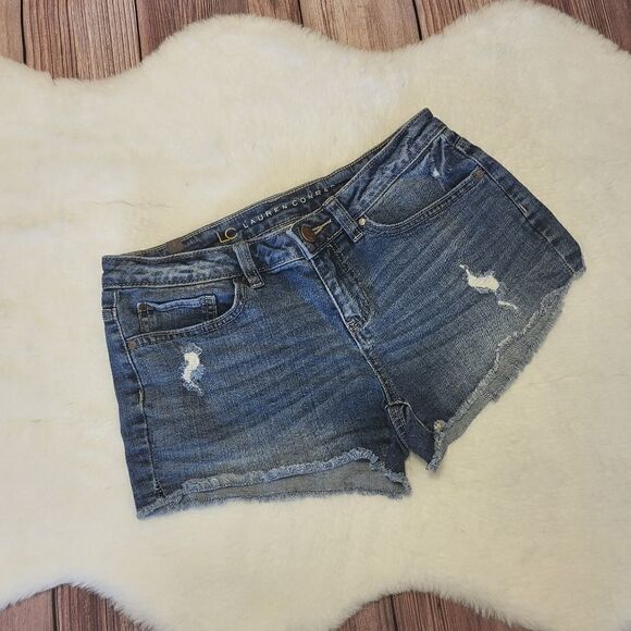 NWOT LC Lauren Conrad factory distressed jean shorts - Picture 1 of 7